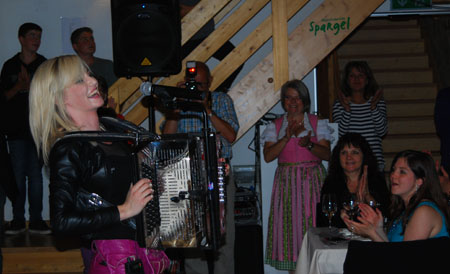 Super Stimmung in der ausverkauften Schlagernacht im Hofstadl Gossau
