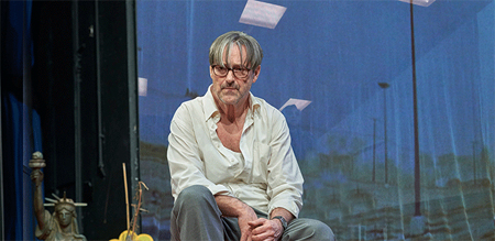 Archiv: Theater Winterthur: Die grosse Sehnsucht nach Erfolg und Anerkennung