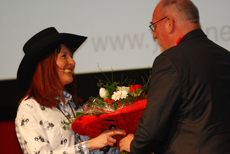 Die Thurgauerin Keynote Referentin Yvonne Villiger ist Expertin für Business-Humor