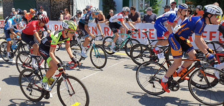 Schweizer Meisterschaft der Elite Radrennfahrer 2. von rechts Stefan Küng