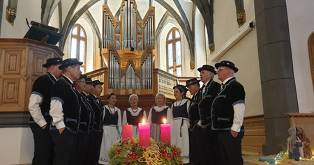 Konzert vom Jodelchor Parseen in der St. Theodul-Kirche in Davos Dorf